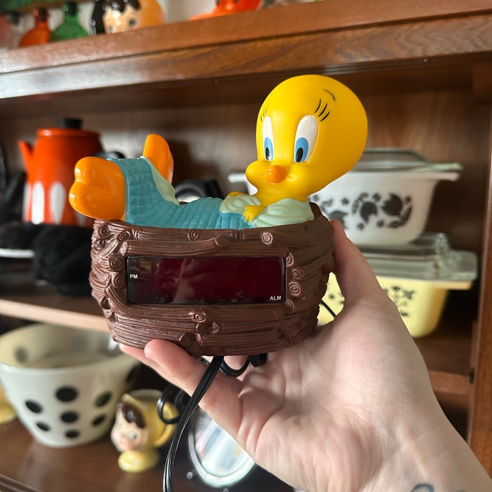 Vintage tweety bird alarm clock